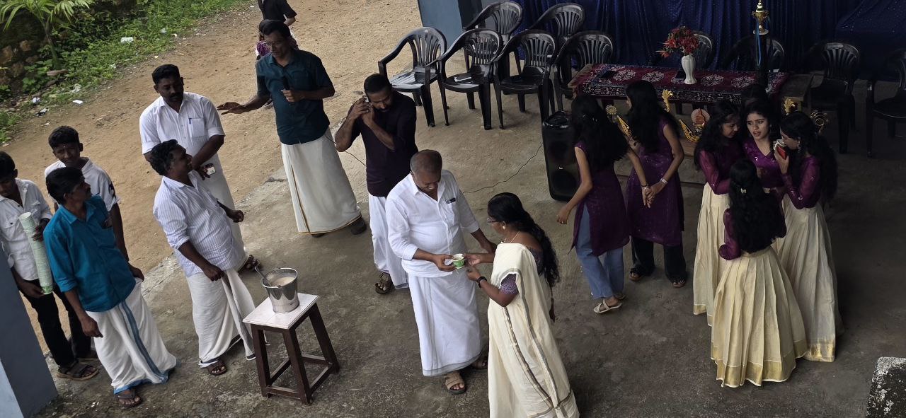 Payasam distribution