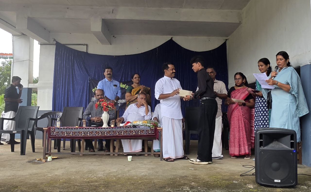 Class toppers group photo with trophies