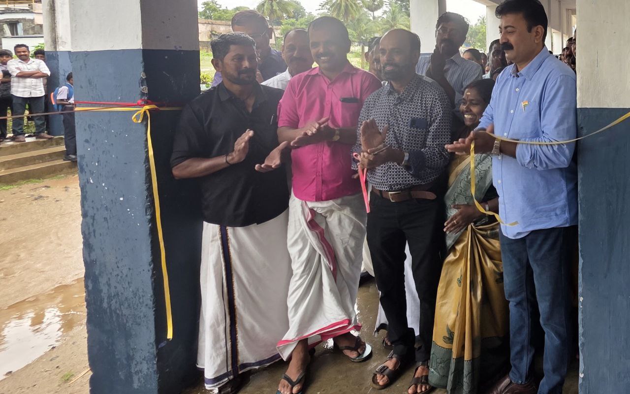 Water purifier unit with donors and staff
