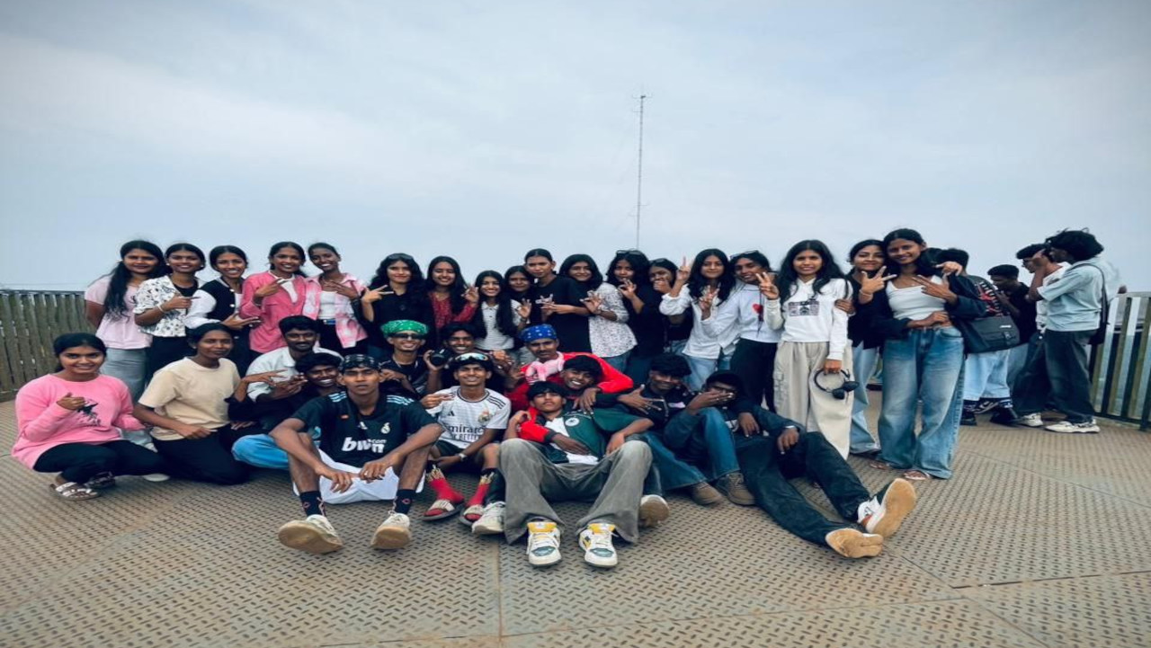 Humanities group photo 3